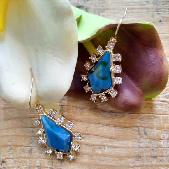Blue Faceted Rhinestone Crystal Gold Statement Hook Dangle Earrings - Picture 5 of 6